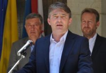 Željko Komšić ne ide u Beograd