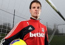 Asmir Begović najbolji igrač Stoke Cityja