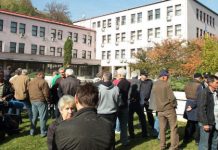 Više od 500 radnika Hidrogradnje pred Vladom FBiH