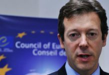 Casey: Velikodušnost Nelsona Mandele prevladali su duh prošlosti