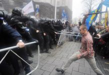 U Kijevu izbili sukobi nakon protesta