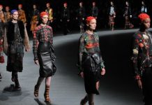 Započeo je urnebesni Paris Fashion Week!