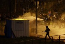 Sarajevski derbi obilježili neredi