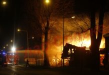 Izgorjelo skladište Nove drvne industrije Vrbas u Banjoj Luci