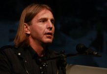 Kojović: Neprihvatljivo je subvencionirati cijene komunalija i milionerima i penzionerima