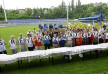 Predstavljen najveći heklani stolnjak u BiH, dug 70 metara