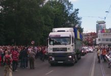 Tužna povorka stigla u Sarajevo, 175 žrtava naći će mir