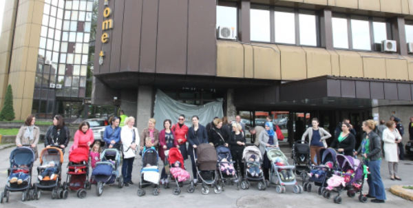porodilje ze do kanton