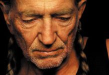 Pletenice Willie Nelsona prodane za 37 hiljada dolara