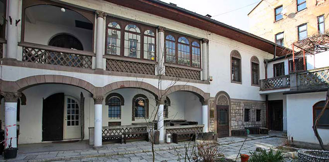 muzej_knjizevnosti_i_pozorisne_umjetnosti_bih