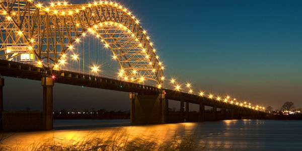 Memphis & Arkansas