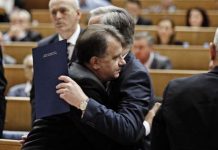 Nermin Nikšić je novi predsjednik Socijaldemokratske partije BiH