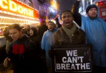 SAD: Treća noć protesta zbog odluke velike porote