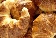 I još nešto, kroasani nisu francuski