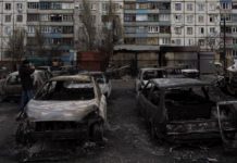 U Donjecku artiljerijska vatra, u Marijupolju dan žalosti zbog pogibije 30 ljudi