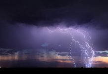 EKVADOR: U udaru groma povrijeđene 52 osobe