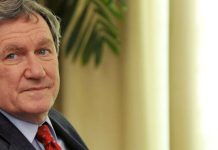 Na današnji dan Holbrookeu uručena Dejtonska nagrada za mir