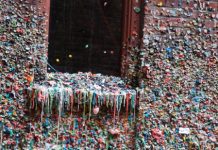 Seattle odlučio očistiti zid od milion žvakaćih guma