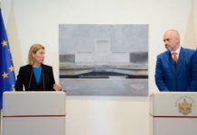 Albanija neće praviti zidove protiv izbjeglica