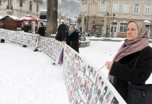 Protest ˝Žena Srebrenice˝: Kaznite zločince, pronađite još 1.300 nestalih u genocidu