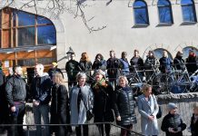 Građani Štokholma napravili obruč oko džamije i čuvali vjernike tokom džuma-namaza