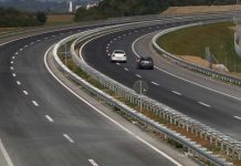 BiH: Zbog pretežno mokrog i vlažnog kolovoza nužna opreznija vožnja