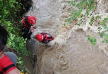 Potraga za dječakom koji je nestao u bujici u Žepču nastavlja se niz rijeku Bosnu