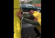 (VIDEO) Pokvario se u najgorem trenutku: Vrančić i igrači Norwicha morali gurati autobus tokom proslave