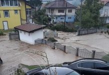 U Kalesiji voda nosi sve pred sobom, poplavljeno više objekata