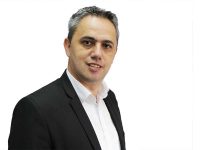 Amer Obradović: Premijeru Novaliću neozbiljno dati 275 KM porodiljama, pa im neće dati ništa!