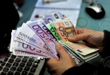 U Finskoj za svako novorođenče čak 10.000 eura