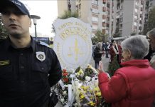 Godina od ubistva sarajevskih policajaca: Otkrivena spomen-ploča Adisu Šehoviću i Davoru Vujinoviću