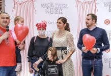 Sarajevo: Djevojčice stajale u redu kako bi donirale kosu za djecu oboljelu od raka