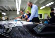 (VIDEO) Pronađi mjesto sa najvećim izborom muških odijela