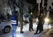 Promrzli migranti spašeni na Plješevici, među njima dijete i trudna žena