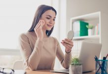 Vašoj šminki je prošao rok trajanja? Ove proizvode morate odmah baciti jer mogu biti opasni!