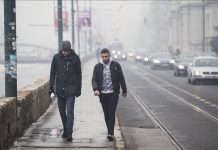 Velika potražnja zbog zagađenja: U mnogim sarajevskim apotekama nestašica zaštitnih maski