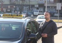Zenički taksista besplatno vozi djecu s posebnim potrebama