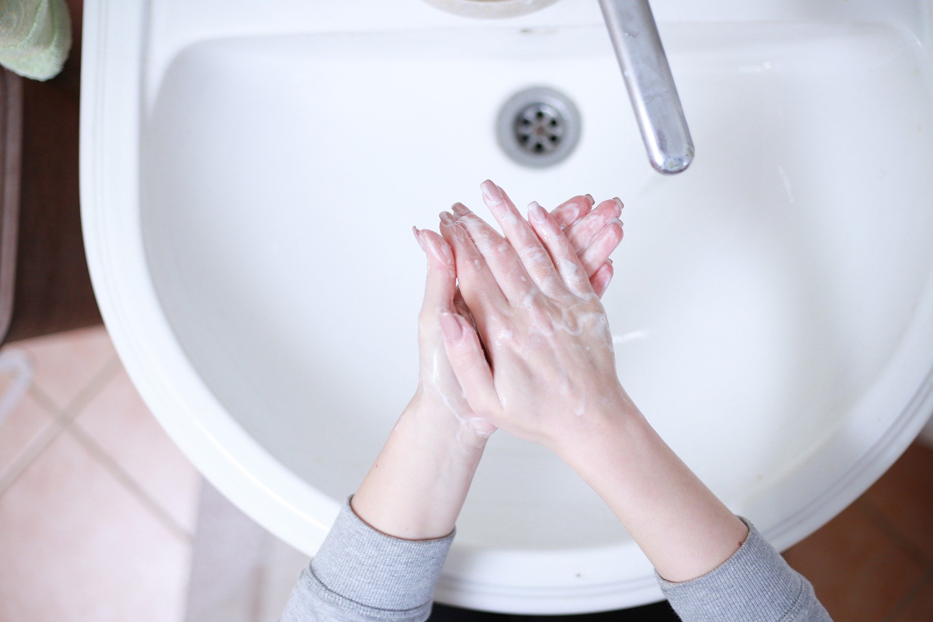 hand-washing-4818792_1920