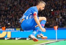 Kako je Ibišević pred Bajram obradovao djecu iz Vlasenice: Uz paketiće i bajramluk od 100 KM