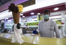 Ovako sad u Rimu prodaju sladoled: “Zaboravite kako smo radili prije covida-19”