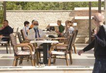 Informišite se prije odlaska na kafu: Kako će izgledati sjedenje u baštama, šta se preporučuje, a šta je zabranjeno