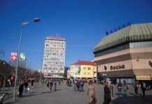 Počinju raditi kafići u RS-u: Razmak između stolova dva metra, za jednim najviše tri osobe