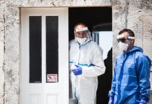 Starac okupio porodicu radi nasljedstva, pa zarazio koronavirusom pola Brača