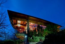 Policija zatvorila restoran u kome se dernečilo: Prekršajne prijave učesnicima, vlasnik će “imati posla” sa inspekcijom