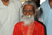 Indijski jogi, koji je tvrdio da 80 godina nije ni jeo ni pio, umro u 90. godini