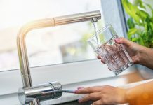 Šta se dogodi u tijelu ako popijete samo jednu čašu vode dnevno?
