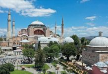 Aja Sofija danas otvara vrata za vjernike: Džuma-namaz klanjat će se nakon 86 godina