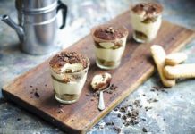 Ne može brže: Recept za fini tiramisu koji ćete “smućkati” za 5 minuta