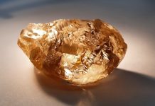 Iskopan unikatni dijamant od 236 karata